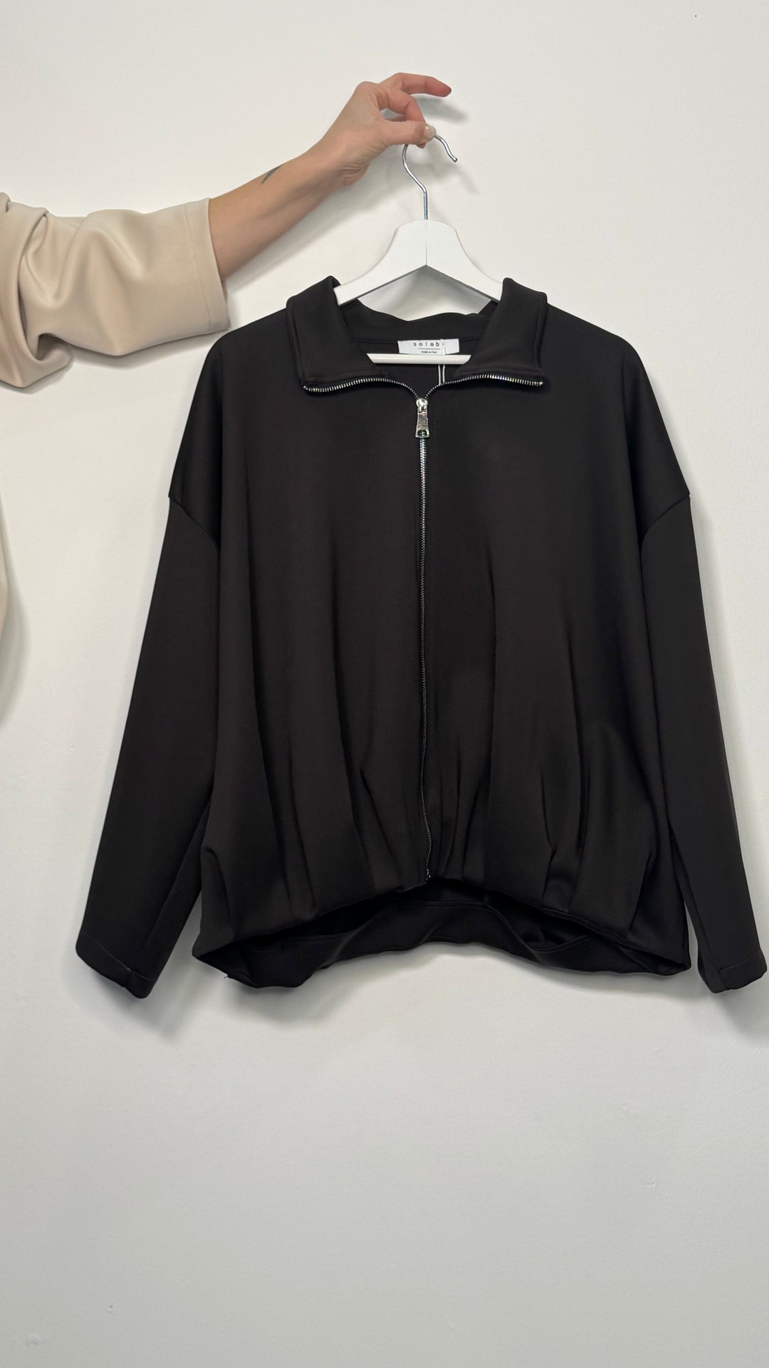 Bomber con zip Mila