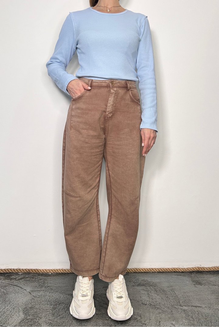 Jeans con cuciture a vista Tina